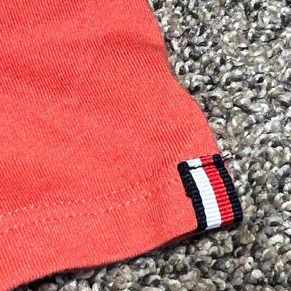 Tommy Hilfiger women’s peach/orange short sleeve T-shirt size (M) new with tag. - Picture 6 of 9
